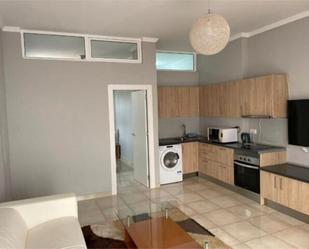 Cuina de Apartament de lloguer en Adeje amb Piscina