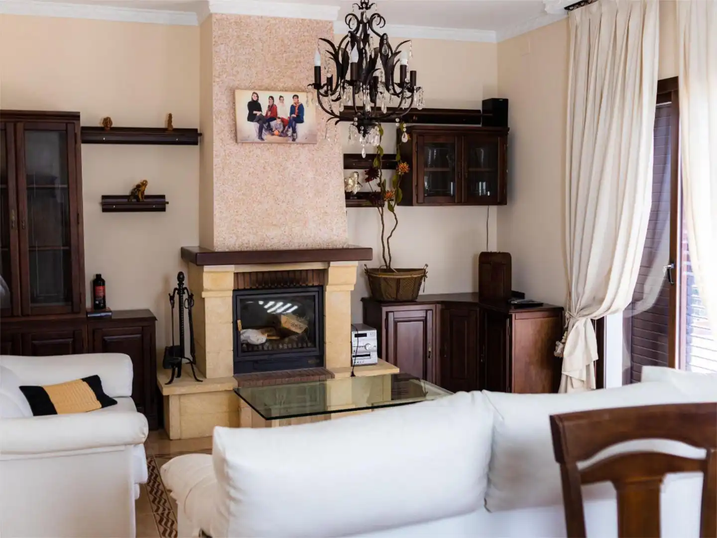 Casa o chalet en venta en EX-105, 5231, Santa Marta Sala de estar de Casa o chalet en venta en Santa Marta con Aire acondicionado, Calefacción y Jardín privado