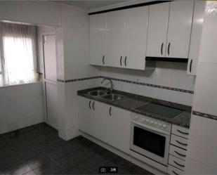 Kitchen of Flat to share in Arrasate / Mondragón  with Heating, Storage room and Furnished
