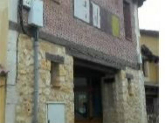 Local comercial en Alquiler en Calle el Parque, 3 en Grajera