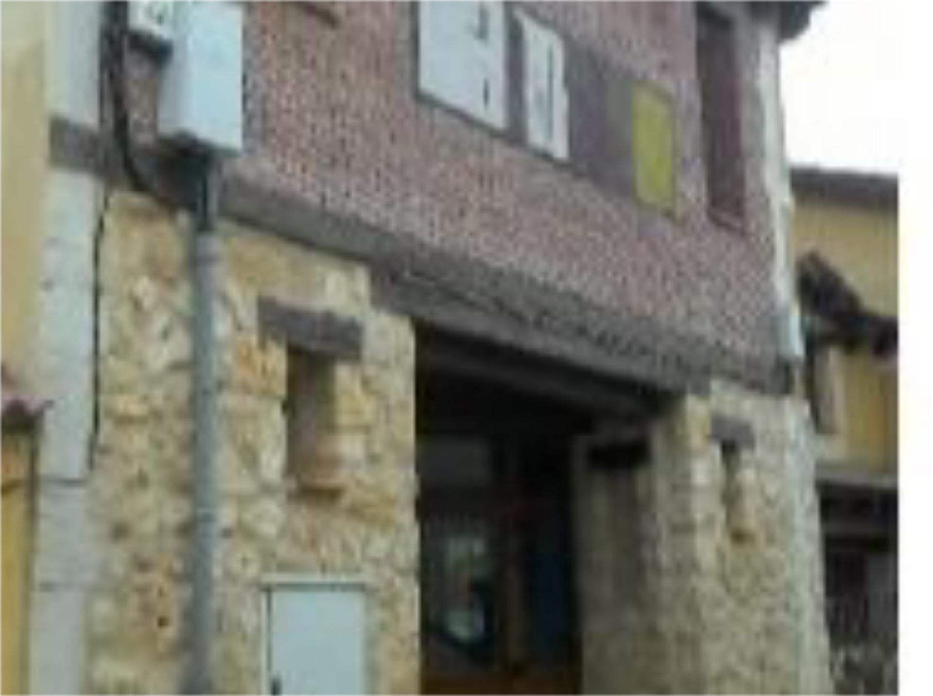 Exterior view of Premises to rent in Grajera  with Air Conditioner