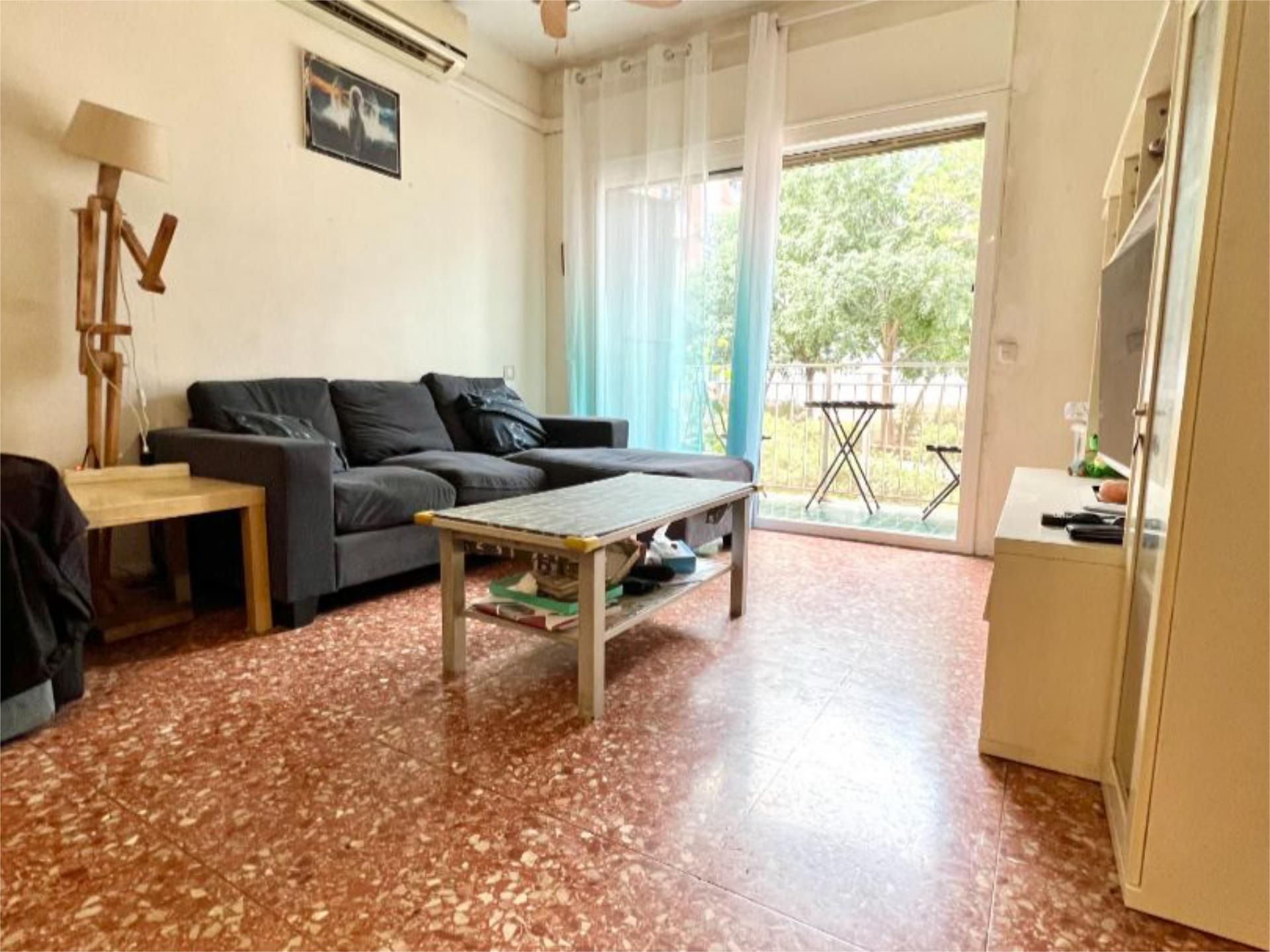 Vista exterior de Pis en venda en  Barcelona Capital amb Aire condicionat i Balcó