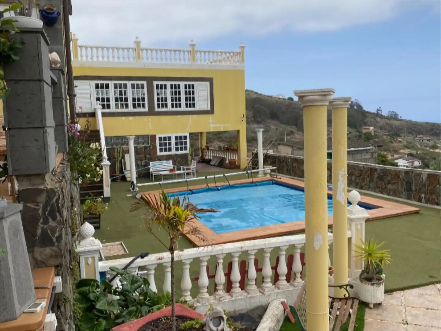 Houses for sale in Paseo de los Guanartemes, 6, Gáldar pueblo Swimming pool of Houses for sale in Gáldar with Private garden, Parquet flooring and Terrace