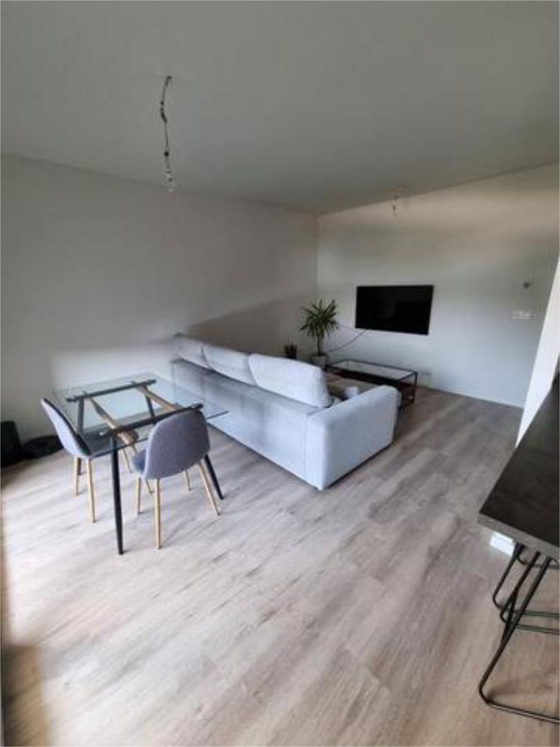 Sala d'estar de Pis de lloguer en  Sevilla Capital amb Calefacció, Jardí privat i Terrassa