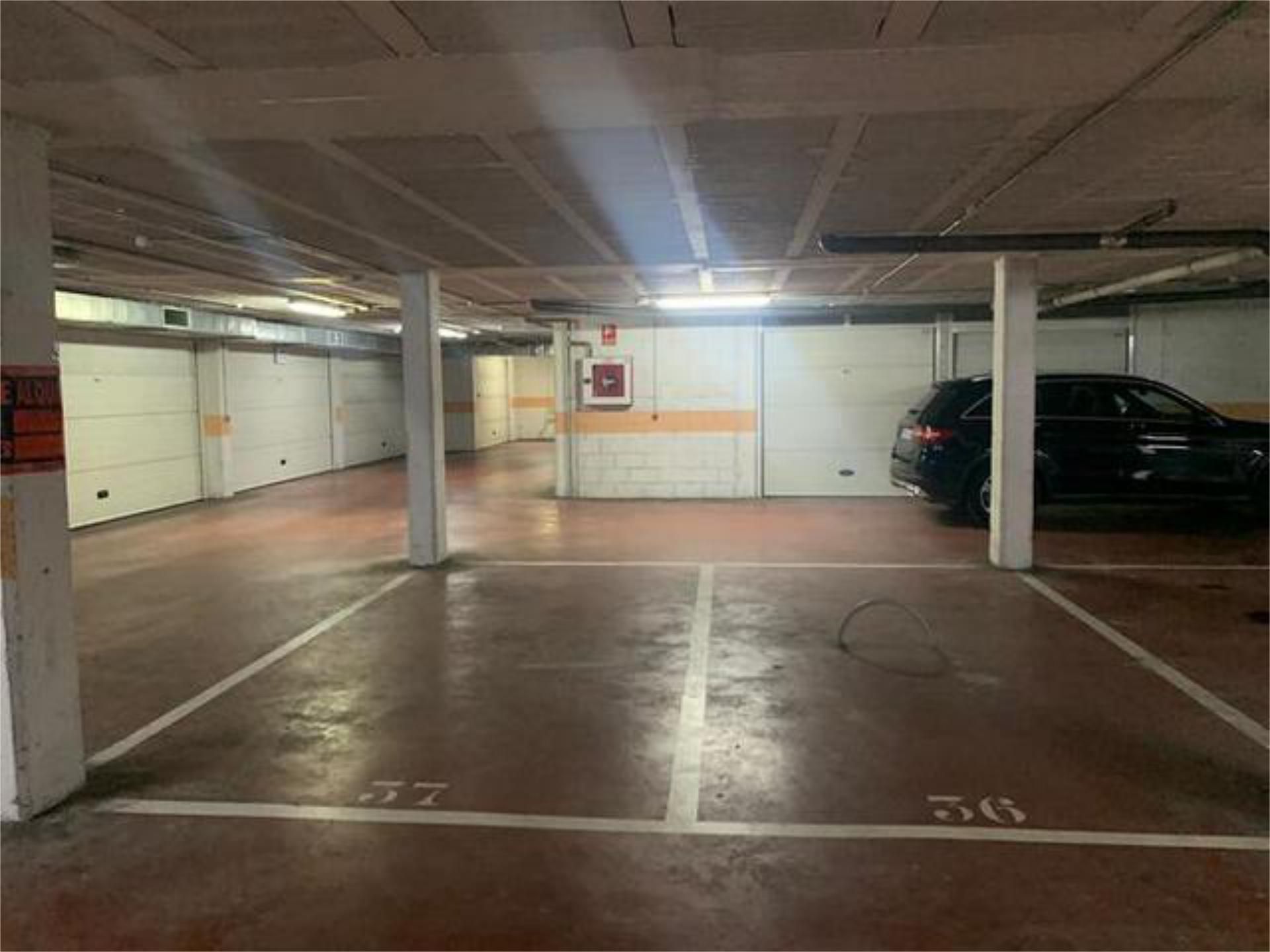 Parking of Garage to rent in Ribadumia