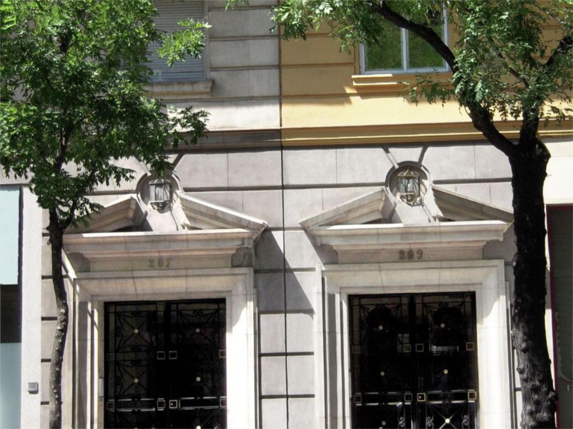 Exterior view of Flat to rent in  Madrid Capital  with Air Conditioner, Heating and Furnished