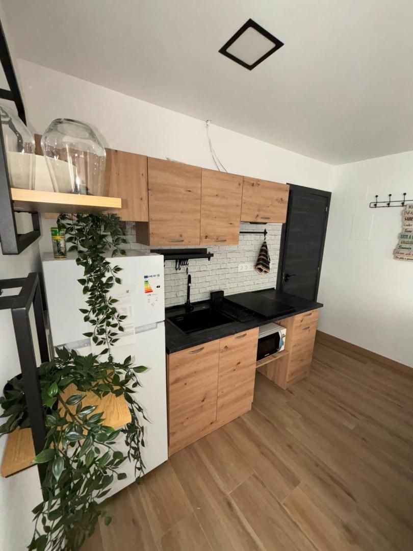 Cuina de Apartament de lloguer en  Murcia Capital amb Aire condicionat
