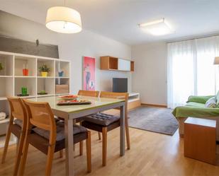 Sala d'estar de Apartament de lloguer en Bilbao  amb Aire condicionat