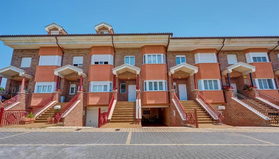 Photo 1 of Flat for sale in Calle Cascajo, 6, Berrioplano - Berriosuso, Navarra