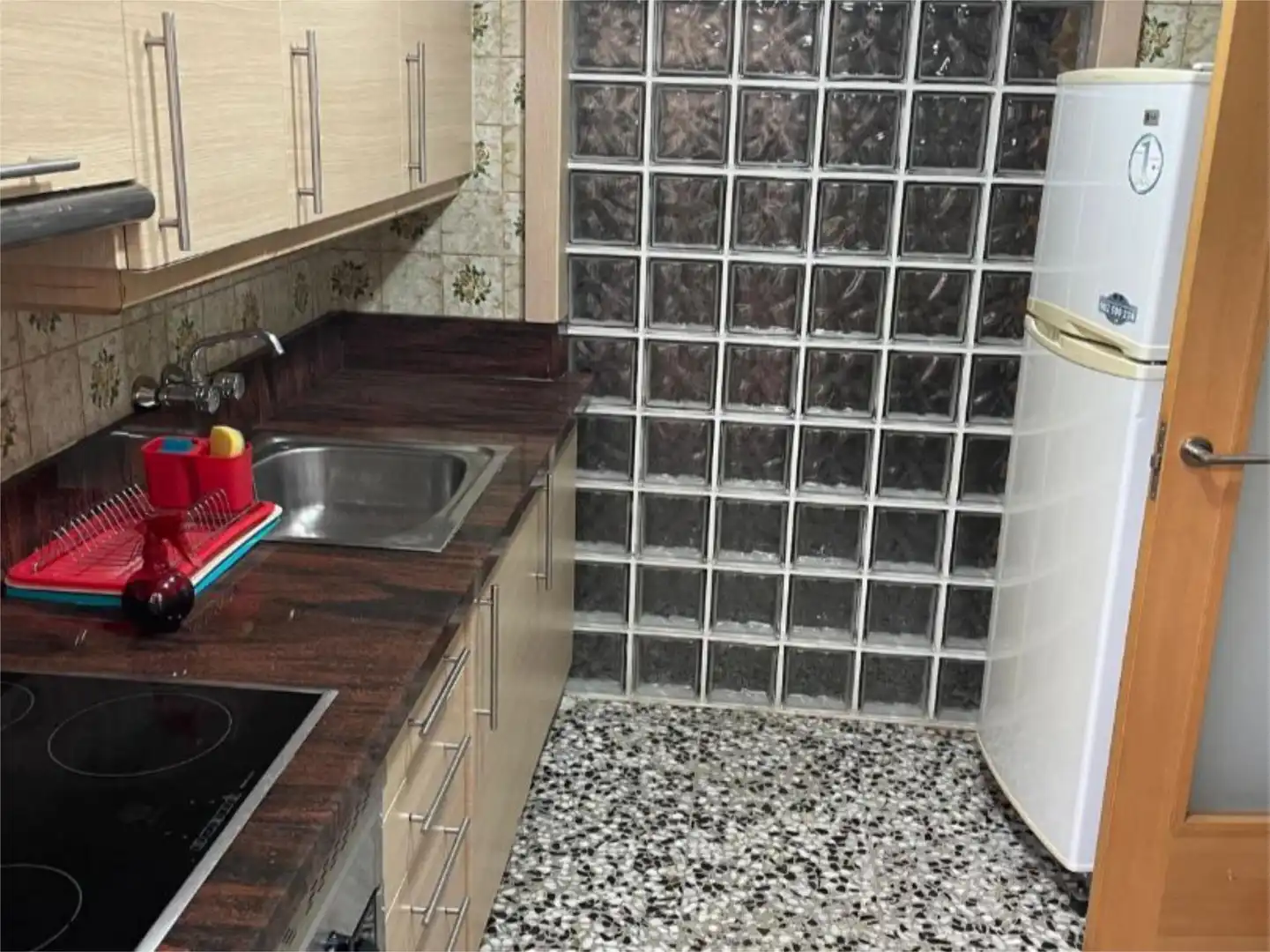 Pis en venda a Carrer de Ramón y Cajal, 3, Oliva pueblo Cuina de Pis en venda en Oliva amb Balcó