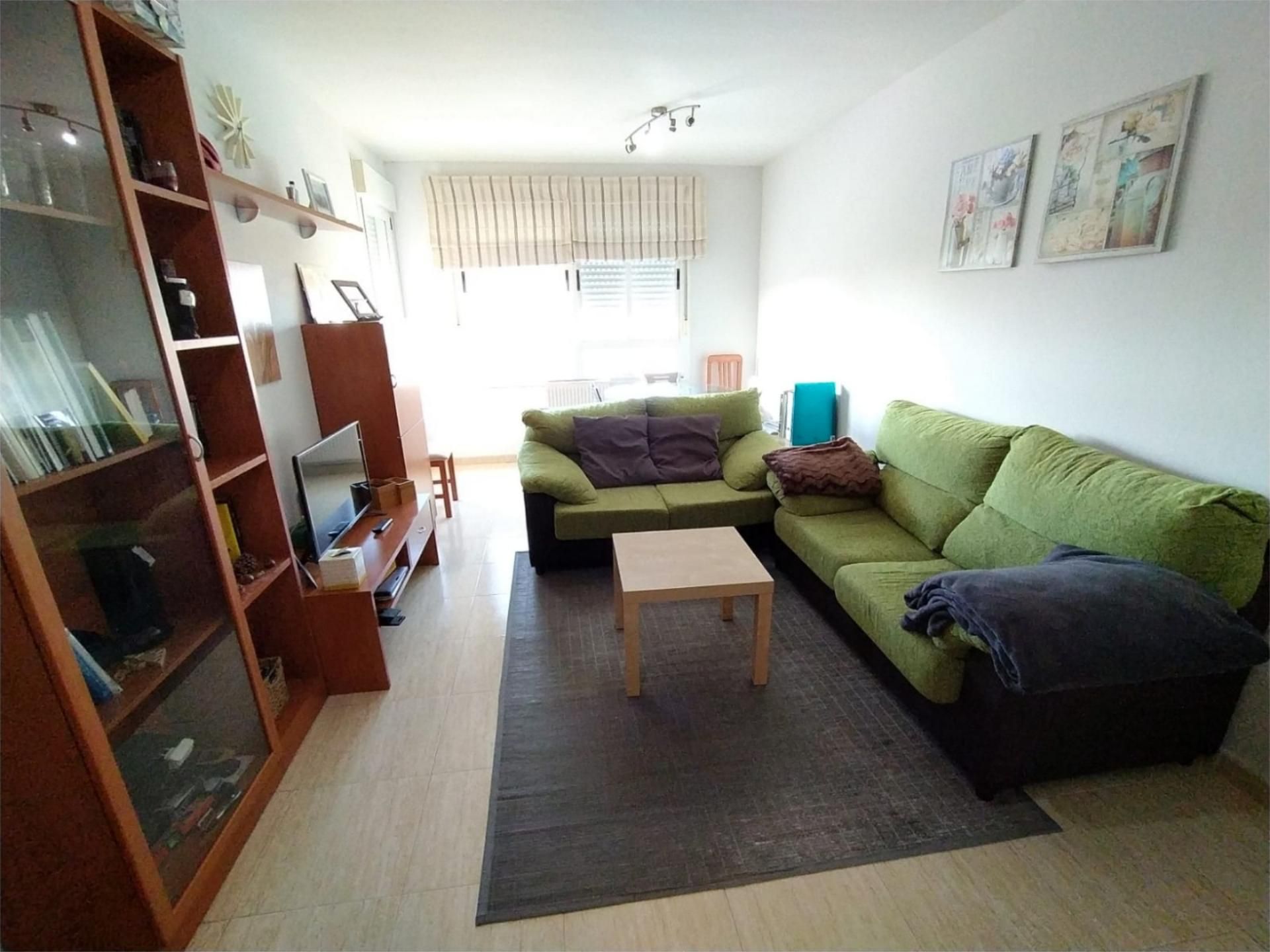 Living room of Flat to rent in Cáceres Capital  with Air Conditioner, Heating and Storage room