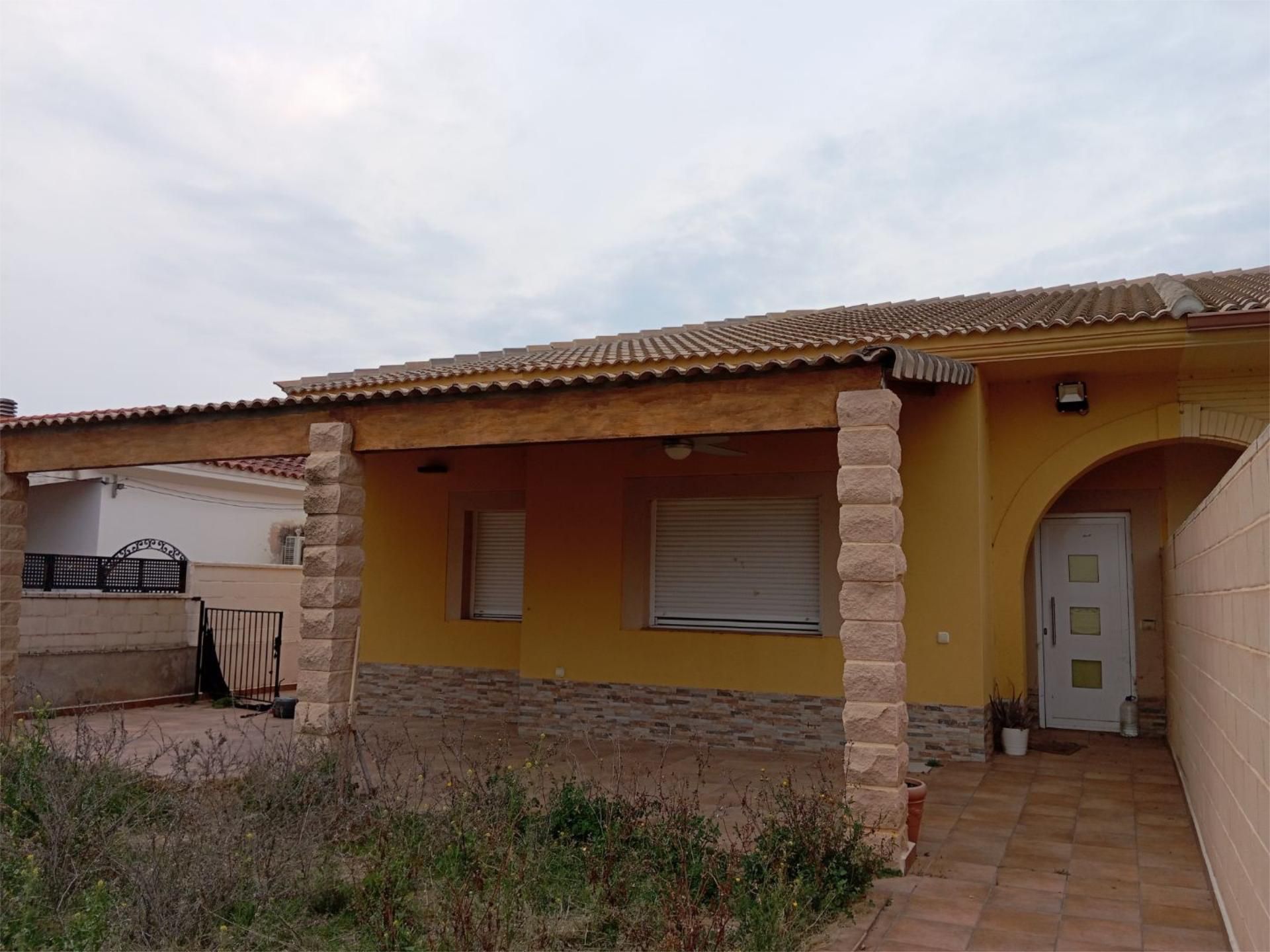 Exterior view of Planta baja for sale in Escatrón  with Air Conditioner, Heating and Private garden