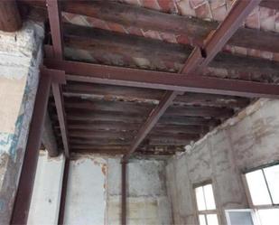 Box room to rent in Tudela