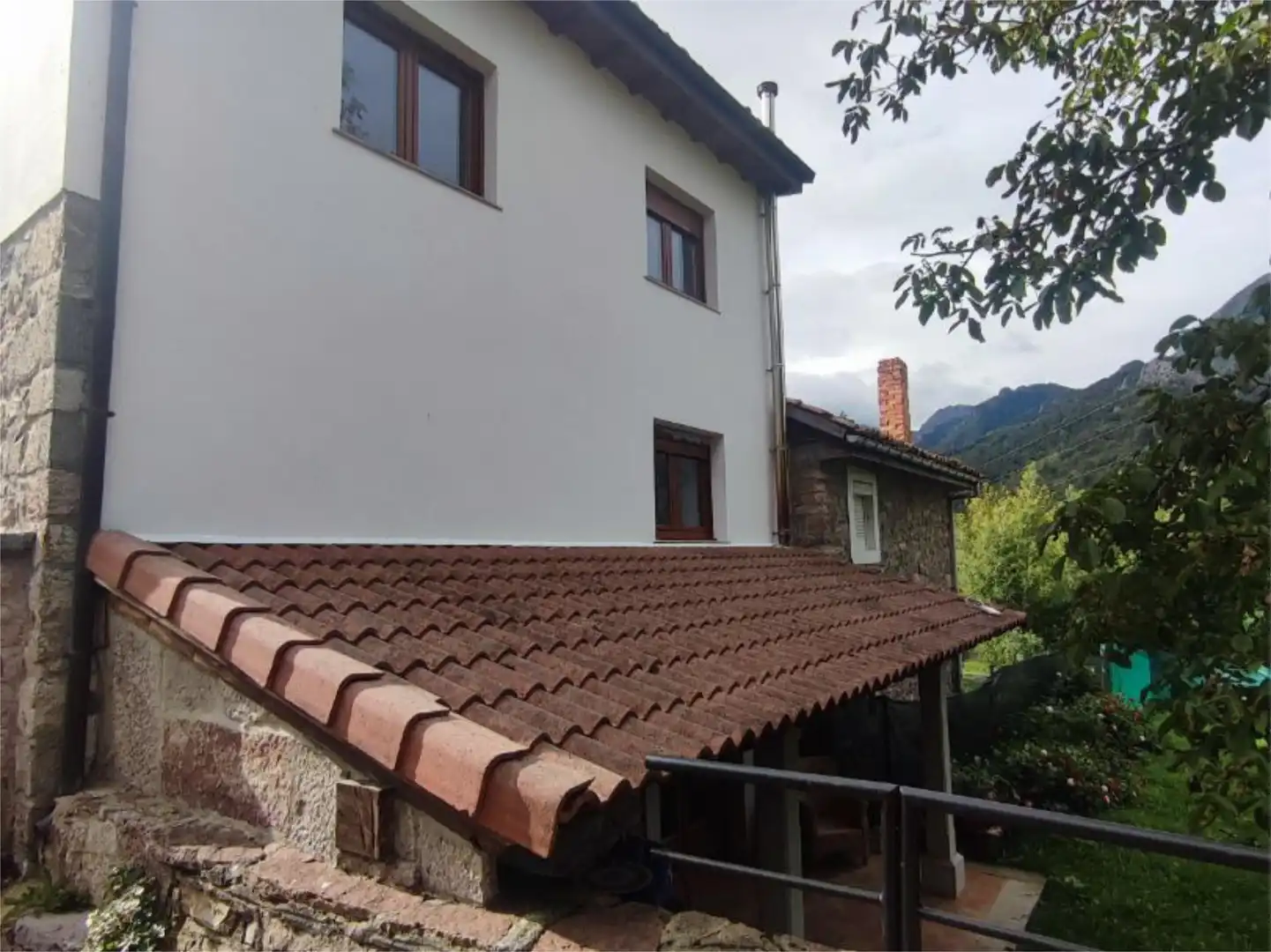 Flat for sale in Barrio Pandiella, 82, Oseja de Sajambre Exterior view of Flat for sale in Oseja de Sajambre with Heating, Private garden and Terrace