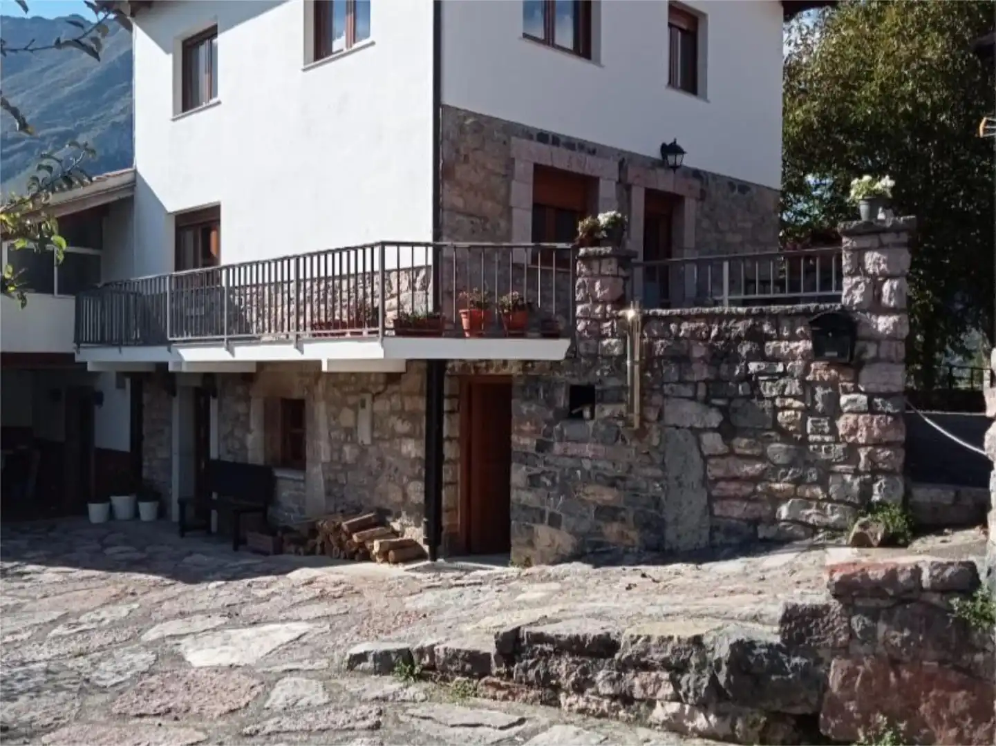 Flat for sale in Barrio Pandiella, 82, Oseja de Sajambre Exterior view of Flat for sale in Oseja de Sajambre with Heating, Private garden and Terrace