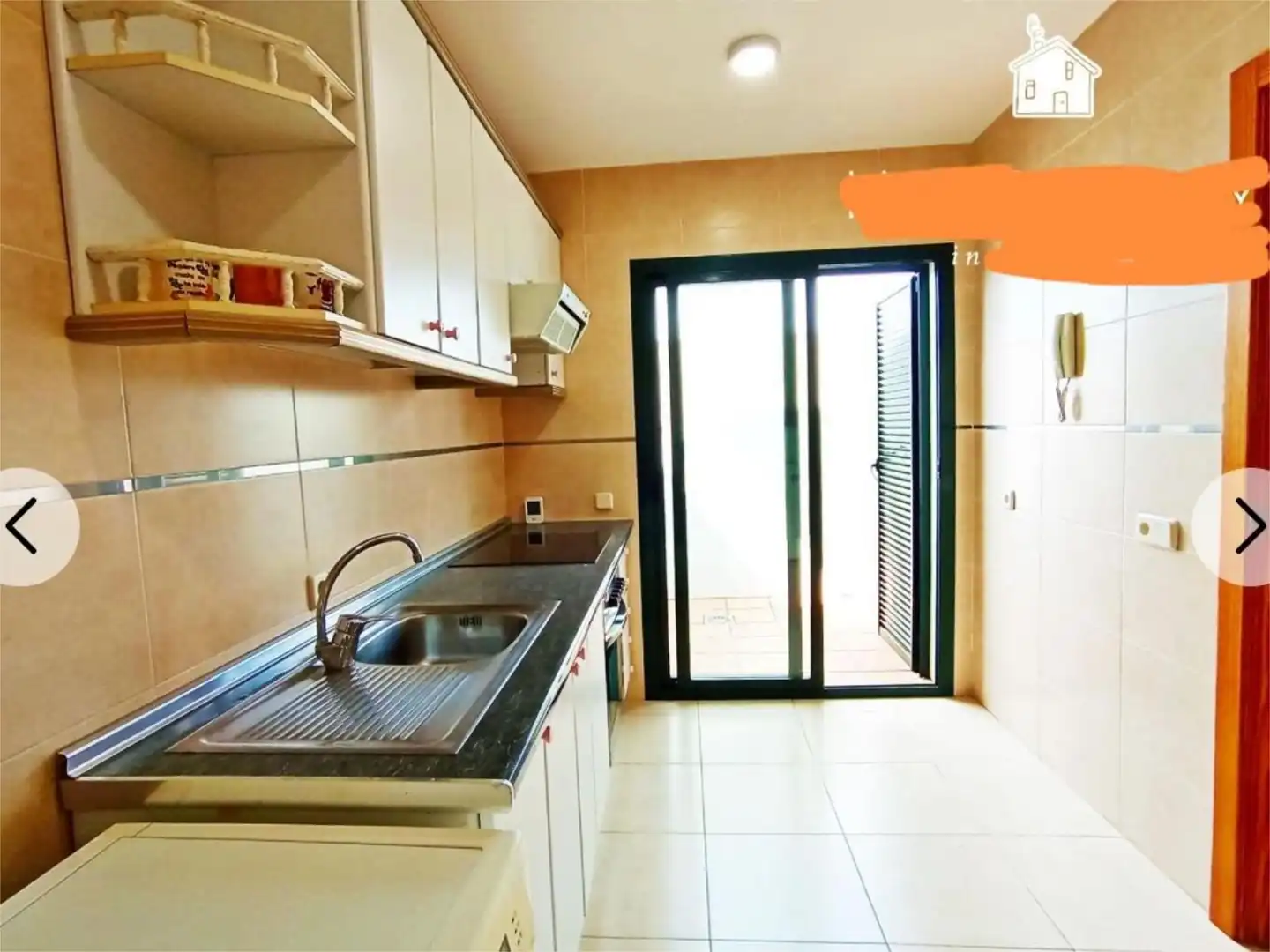 Piso en venta en Calle Ribera del Coto, 96, Las Jaras Cocina de Piso en venta en Córdoba con Jardín privado, Terraza y Parking comunitario