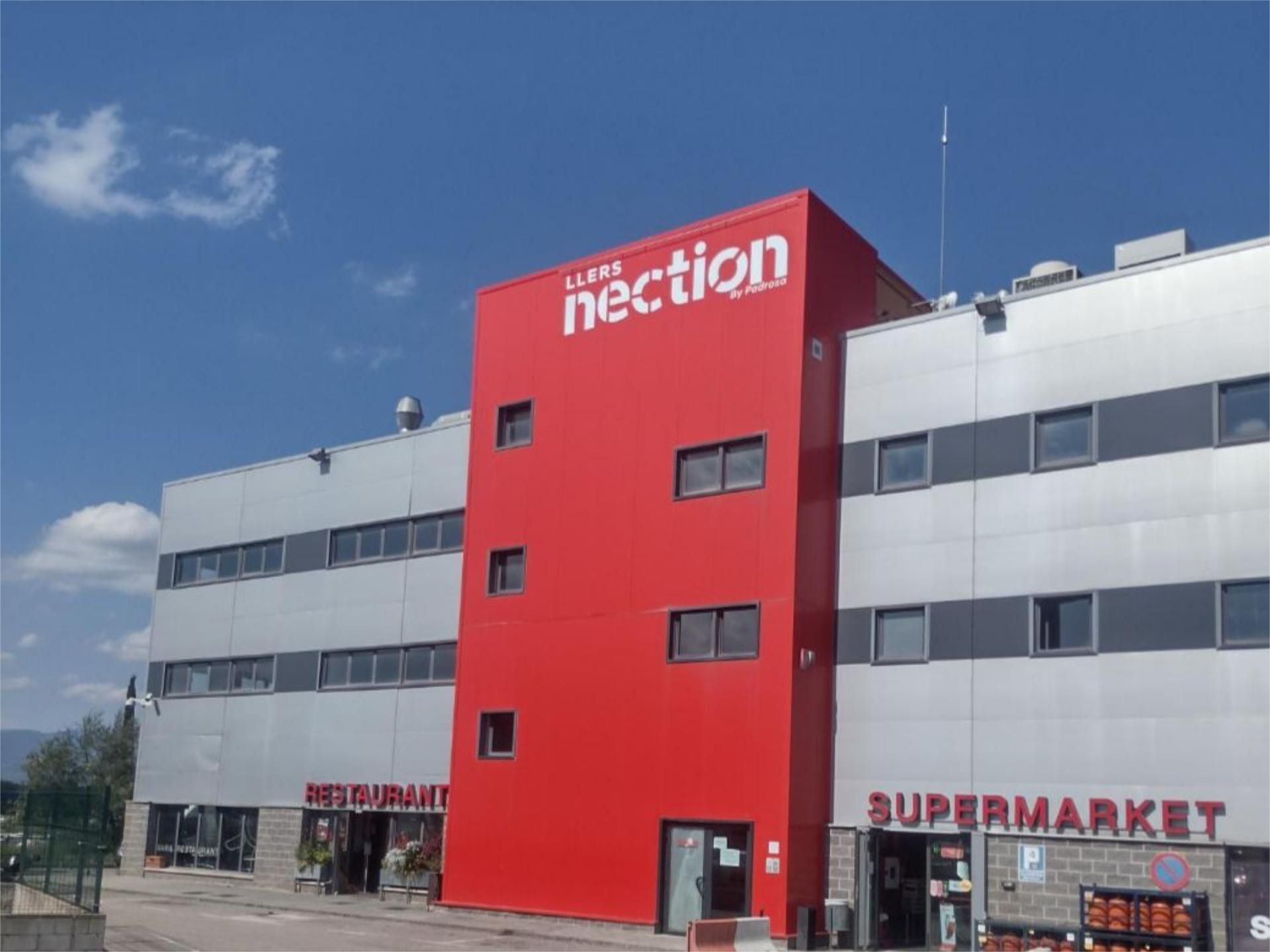 Exterior view of Office to rent in Llers