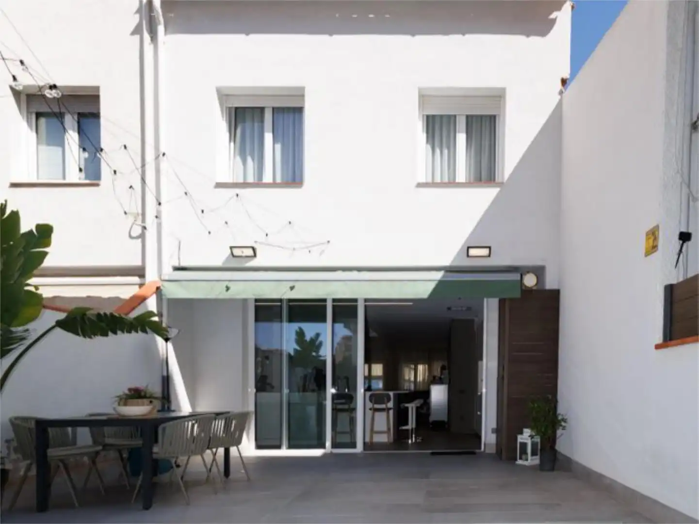 Casa adosada en venta en Carrer de Josep Renom, 2, Centre Terraza de Casa adosada en venta en Sabadell con Aire acondicionado, Terraza y Piscina