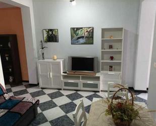Sala d'estar de Casa o xalet en venda en Bollullos Par del Condado amb Terrassa