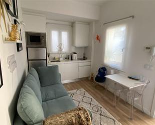 Living room of Flat to rent in  Madrid Capital  with Air Conditioner