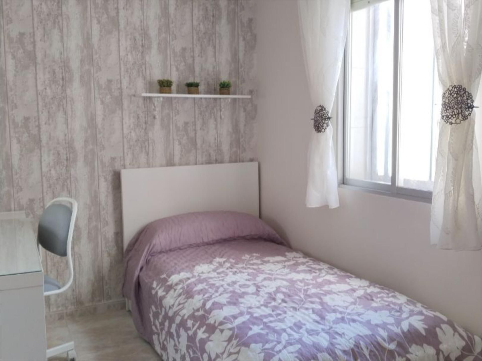 Bedroom of Flat to share in Getafe  with Air Conditioner, Heating and Terrace