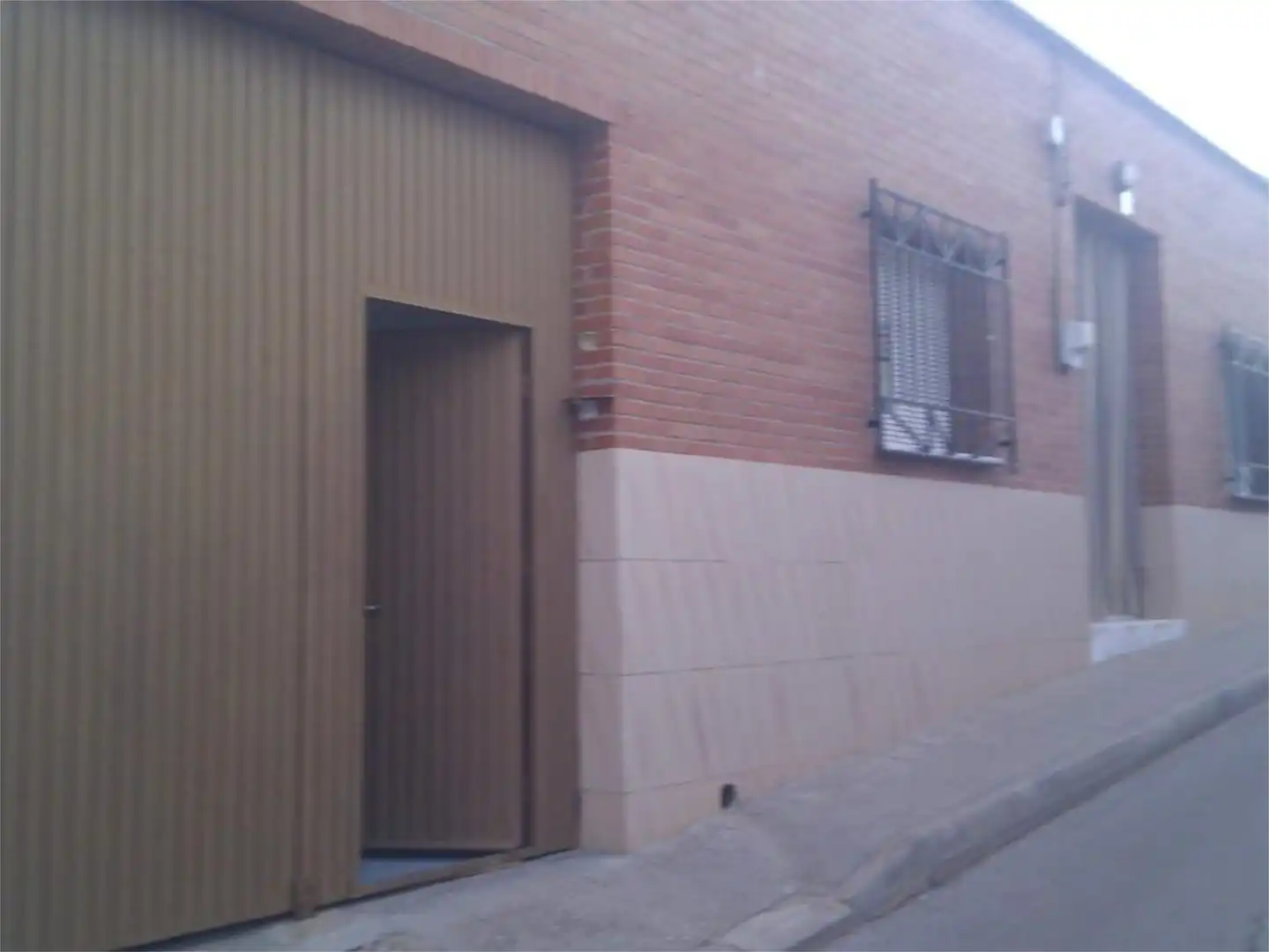 Finca rústica en venta en Calle Agapito Sánchez, 15, San Carlos del Valle Vista exterior de Finca rústica en venta en San Carlos del Valle con Jardín privado y Amueblado