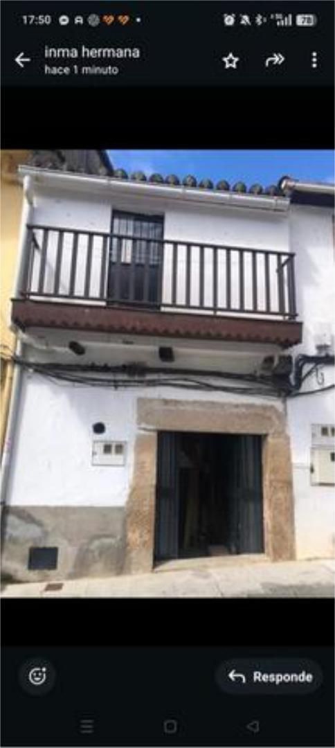 Vista exterior de Casa o xalet en venda en Entrambasaguas amb Moblat