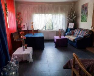 Single-family semi-detached to rent in Cadalso de los Vidrios