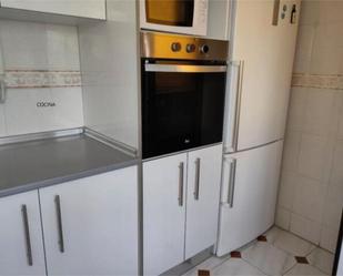 Flat to share in La Victoria