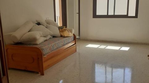 Foto 3 de Piso en venta en Calle Dolar, 2, Cueva de Menga, Antequera