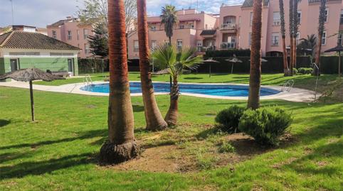 Photo 5 of Flat to rent in Calle de las Trece Rosas, 9, Aljamar, Sevilla