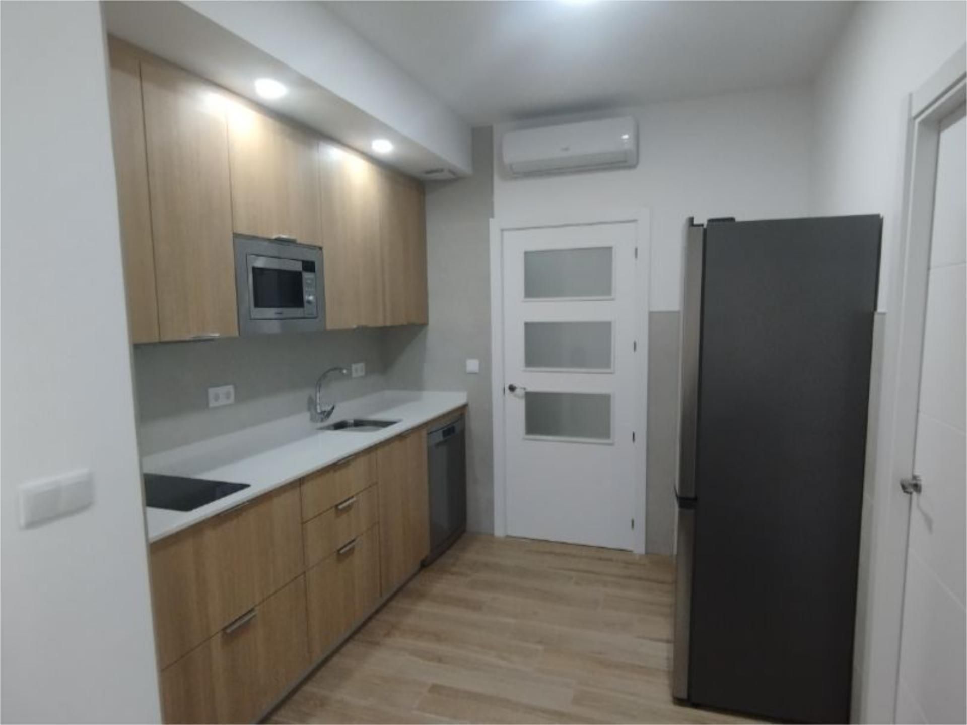 Flat to rent in Avenida de Cristobal Colón, 15, Santa Marina