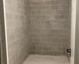 Box room to rent in Burgos Capital