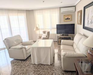 Sala d'estar de Pis en venda en Ibi amb Aire condicionat i Terrassa
