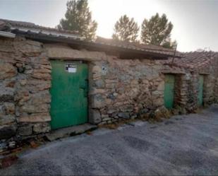 Exterior view of House or chalet for sale in Ávila Capital  with Private garden and Storage room
