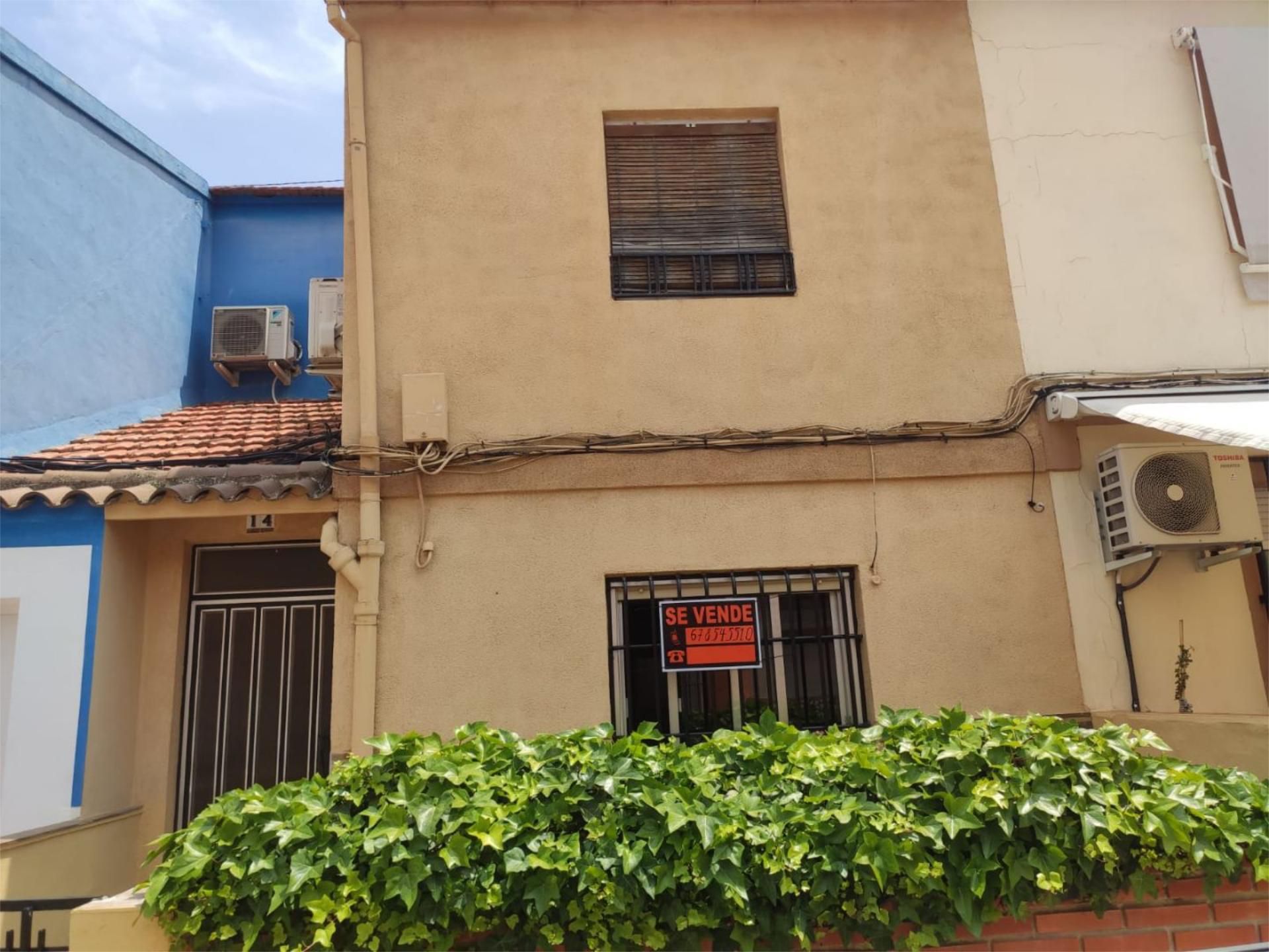 Exterior view of Flat for sale in Almansa  with Air Conditioner and Terrace