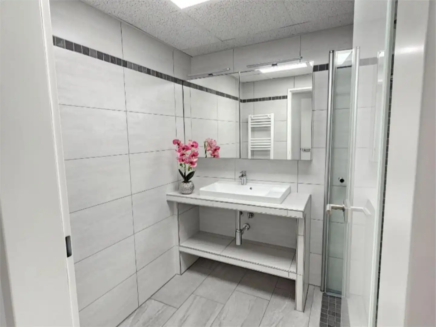 Flat for sale in Playa del Galán Bathroom of Flat for sale in La Manga del Mar Menor with Air Conditioner, Heating and Private garden