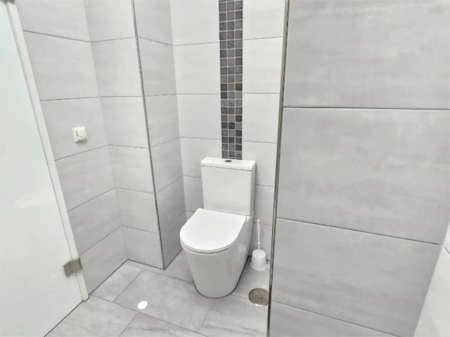Flat for sale in Playa del Galán Bathroom of Flat for sale in La Manga del Mar Menor with Air Conditioner, Heating and Private garden