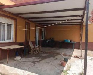 Casa o xalet en venda en Roperuelos del Páramo amb Moblat