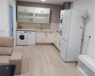 Cuina de Casa o xalet de lloguer en Montequinto amb Calefacció, Jardí privat i Piscina