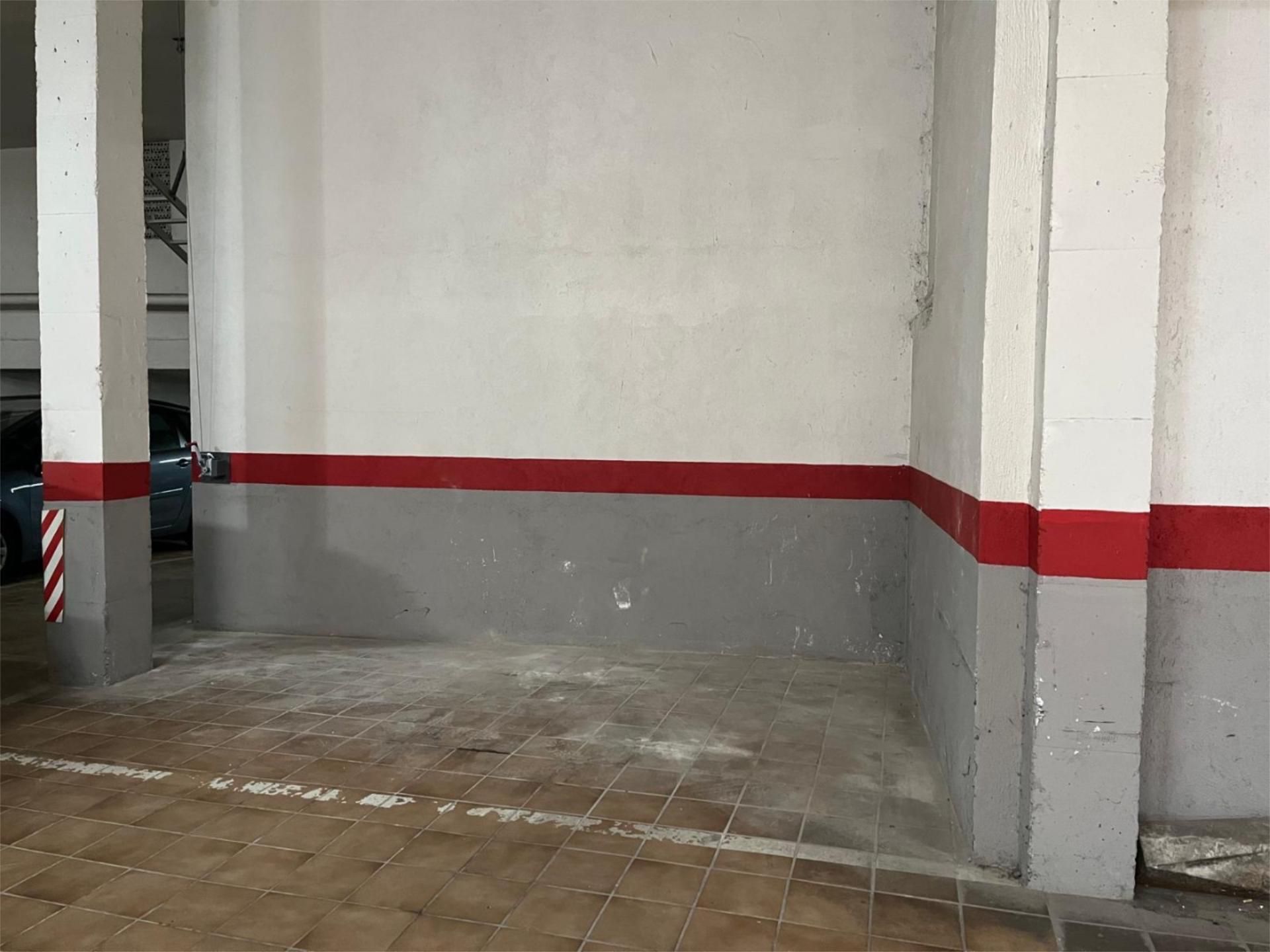 Garage to rent in Ávila Capital