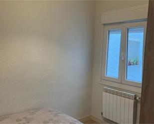 Bedroom of Flat to share in Valladolid Capital  with Heating, Furnished and Video intercom