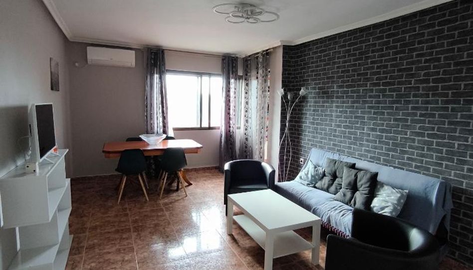 Piso en venta en Avenida Monfragüe, 17, Trujillo, Cáceres - imagen 1 Foto 1 de Piso en venta en Avenida Monfragüe, 17, Trujillo, Cáceres