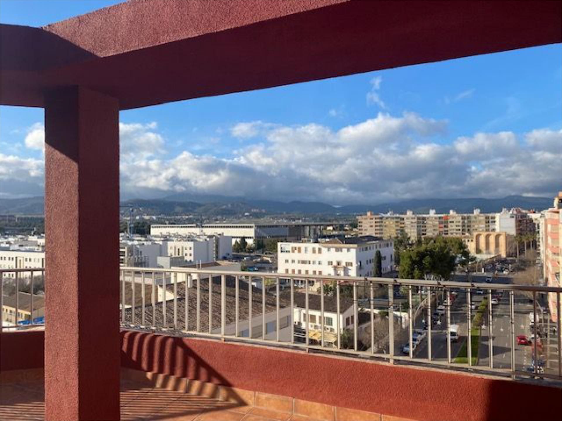 Vista exterior de Pis en venda en  Palma de Mallorca amb Aire condicionat, Terrassa i Balcó