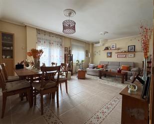 Sala d'estar de Pis en venda en Valdeolmos-Alalpardo amb Aire condicionat, Terrassa i Balcó
