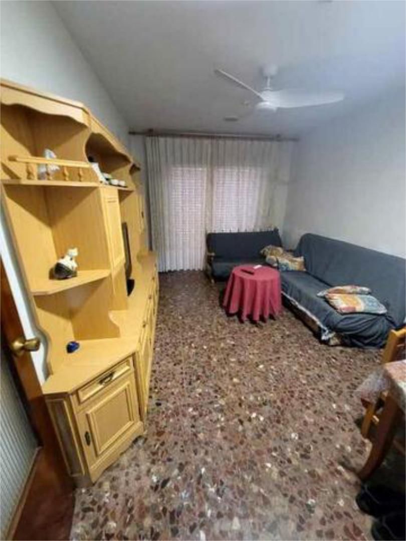 Sala d'estar de Pis de lloguer en San Pedro del Pinatar amb Terrassa, Traster i Moblat