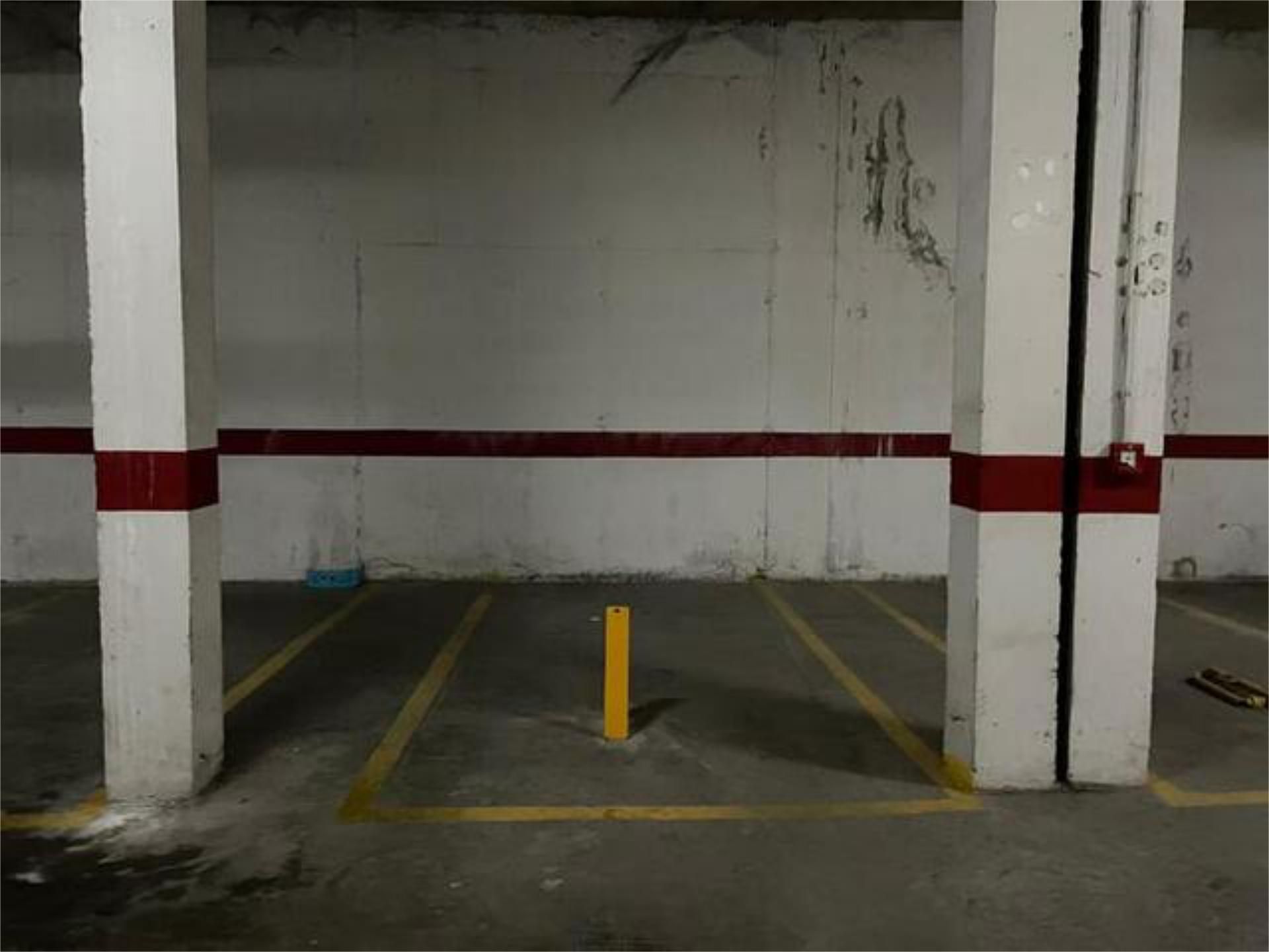 Parking of Garage to rent in Cartaya