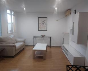 Sala d'estar de Pis de lloguer en  Madrid Capital amb Aire condicionat