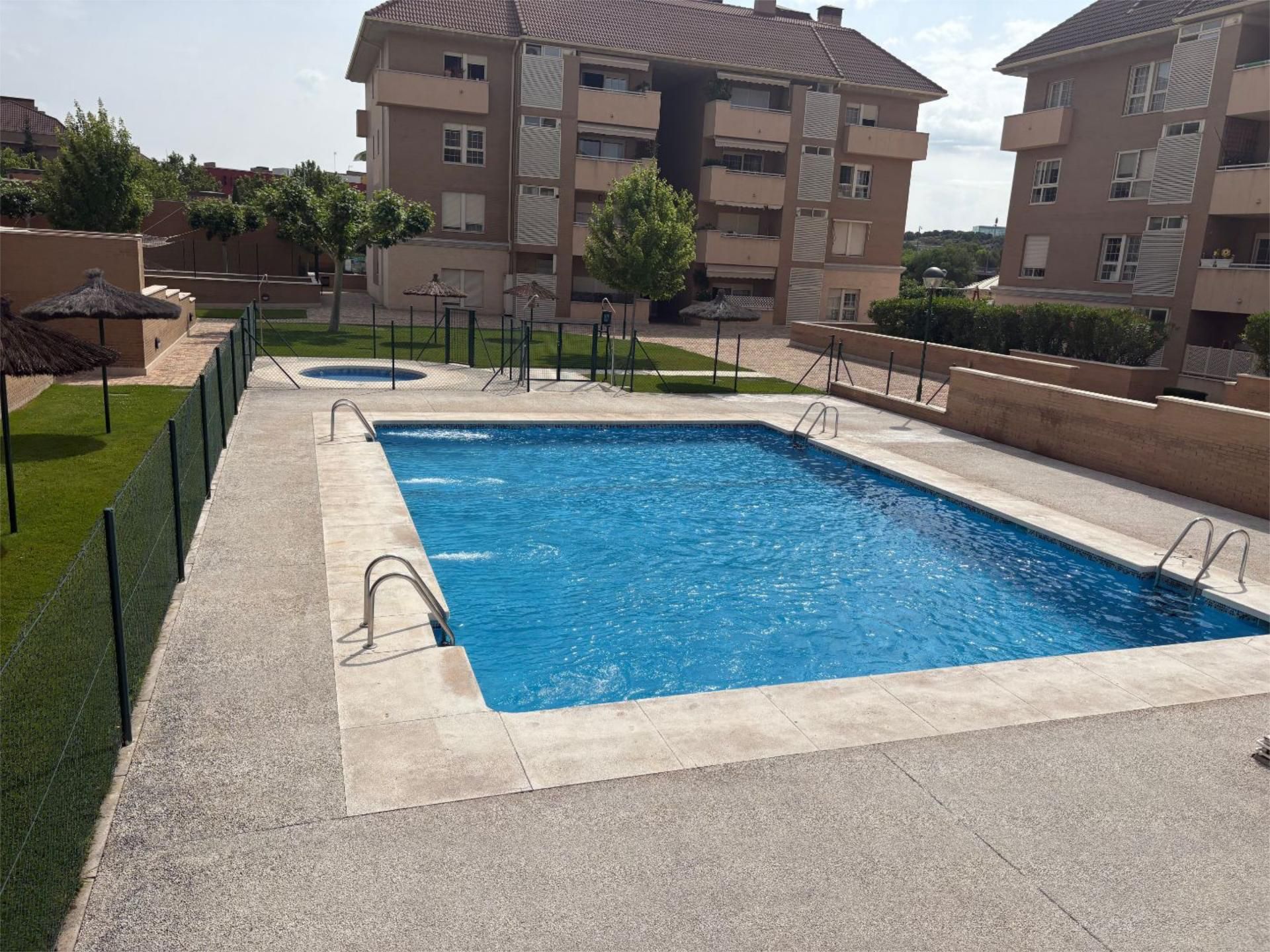 Swimming pool of Flat for sale in Boadilla del Monte  with Air Conditioner, Heating and Private garden