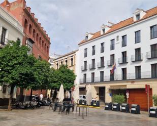Vista exterior de Casa adosada en venda en  Sevilla Capital amb Terrassa